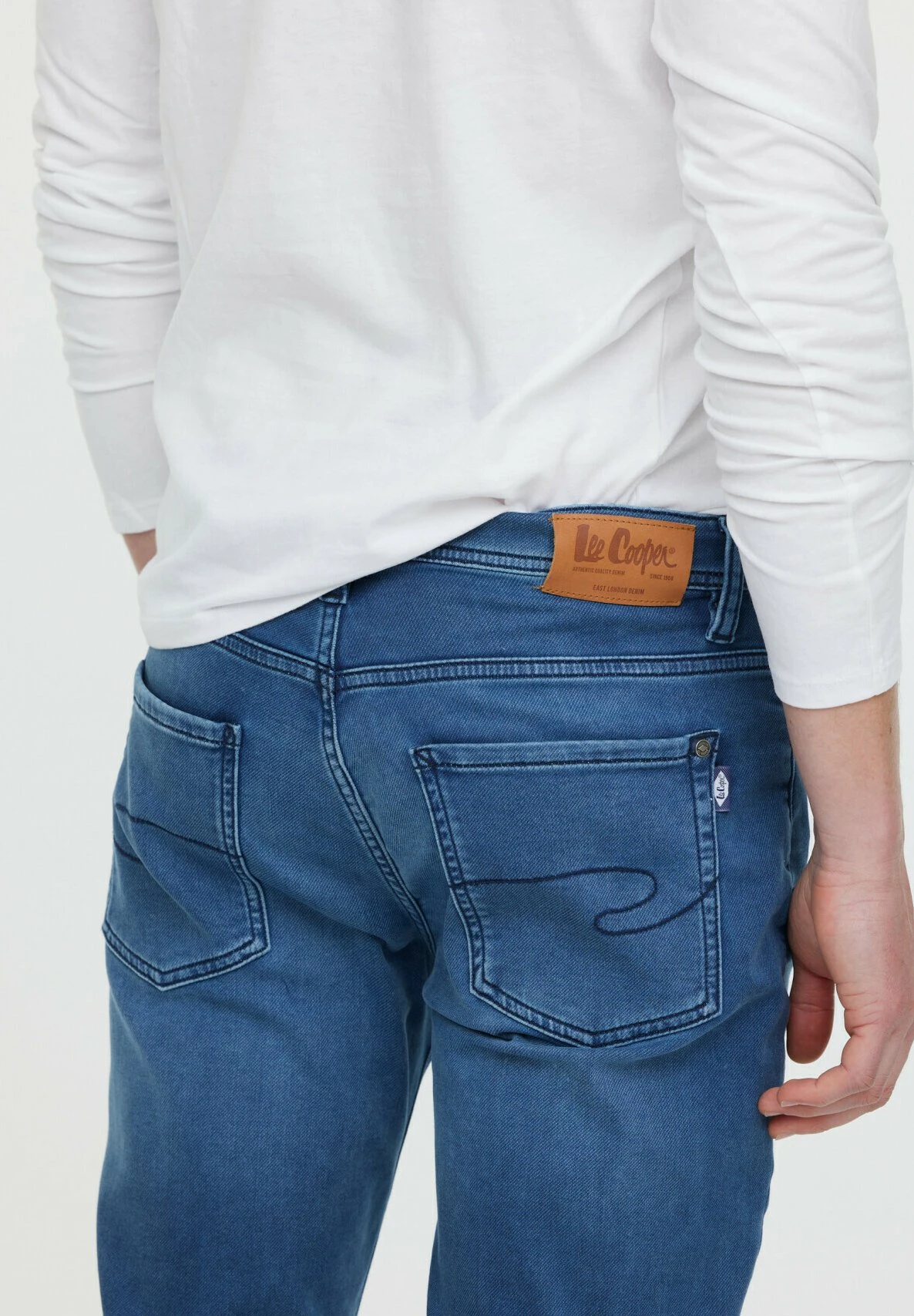 Lee Cooper Straight Leg Jeans - Blue Brushed 5 Lee Cooper Straight Leg Jeans - Blue Brushed - Afbeelding 3