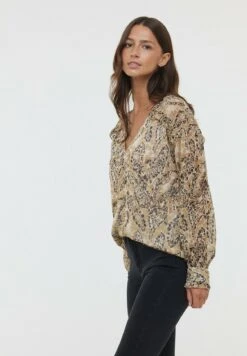 Lee Cooper Midena - Blouse - Cream -Lee Cooper 8e8794518fae4f1c970336aca2c819c5